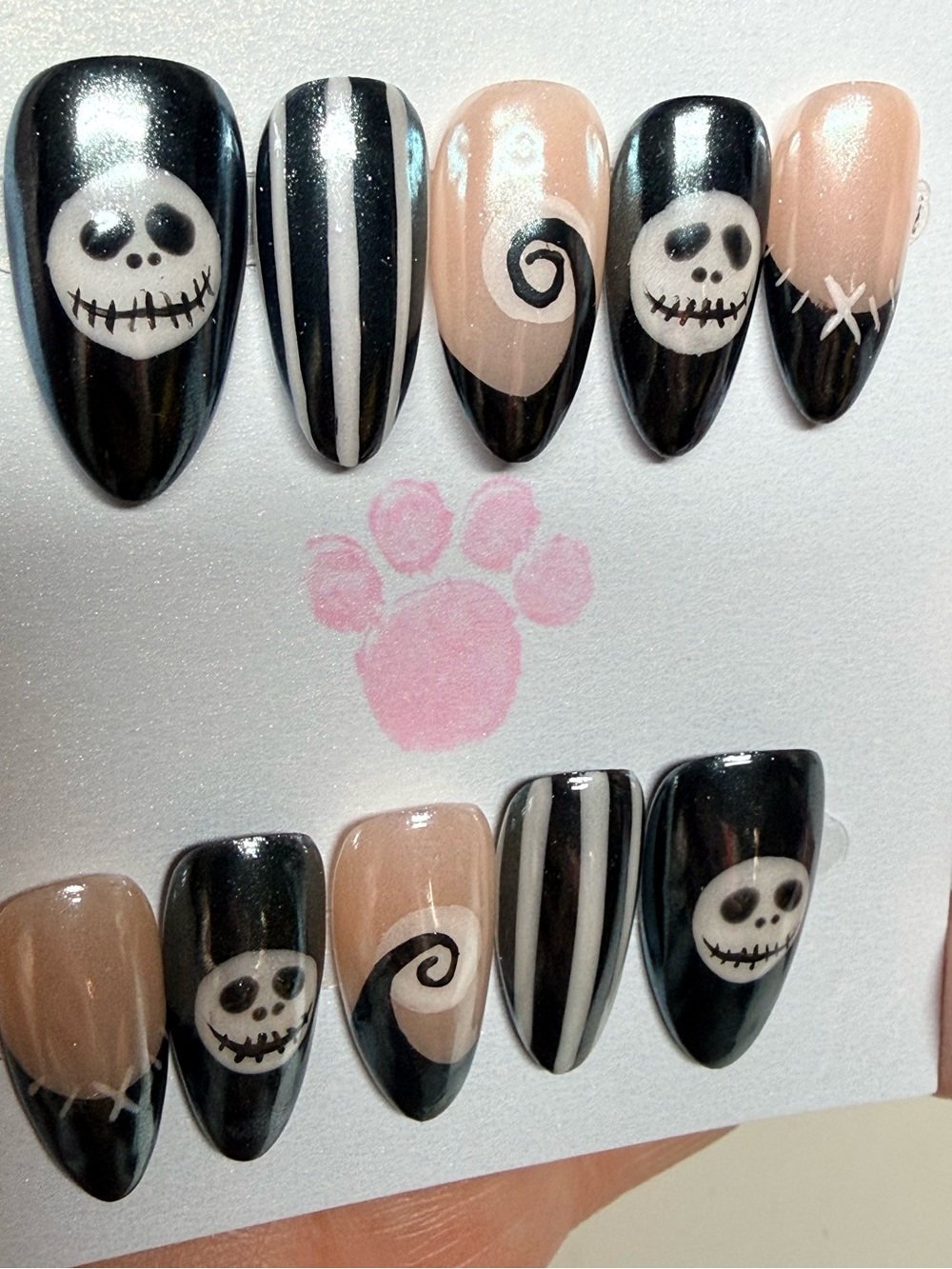 Jack skellington Press-On Nails - medium almond size medium